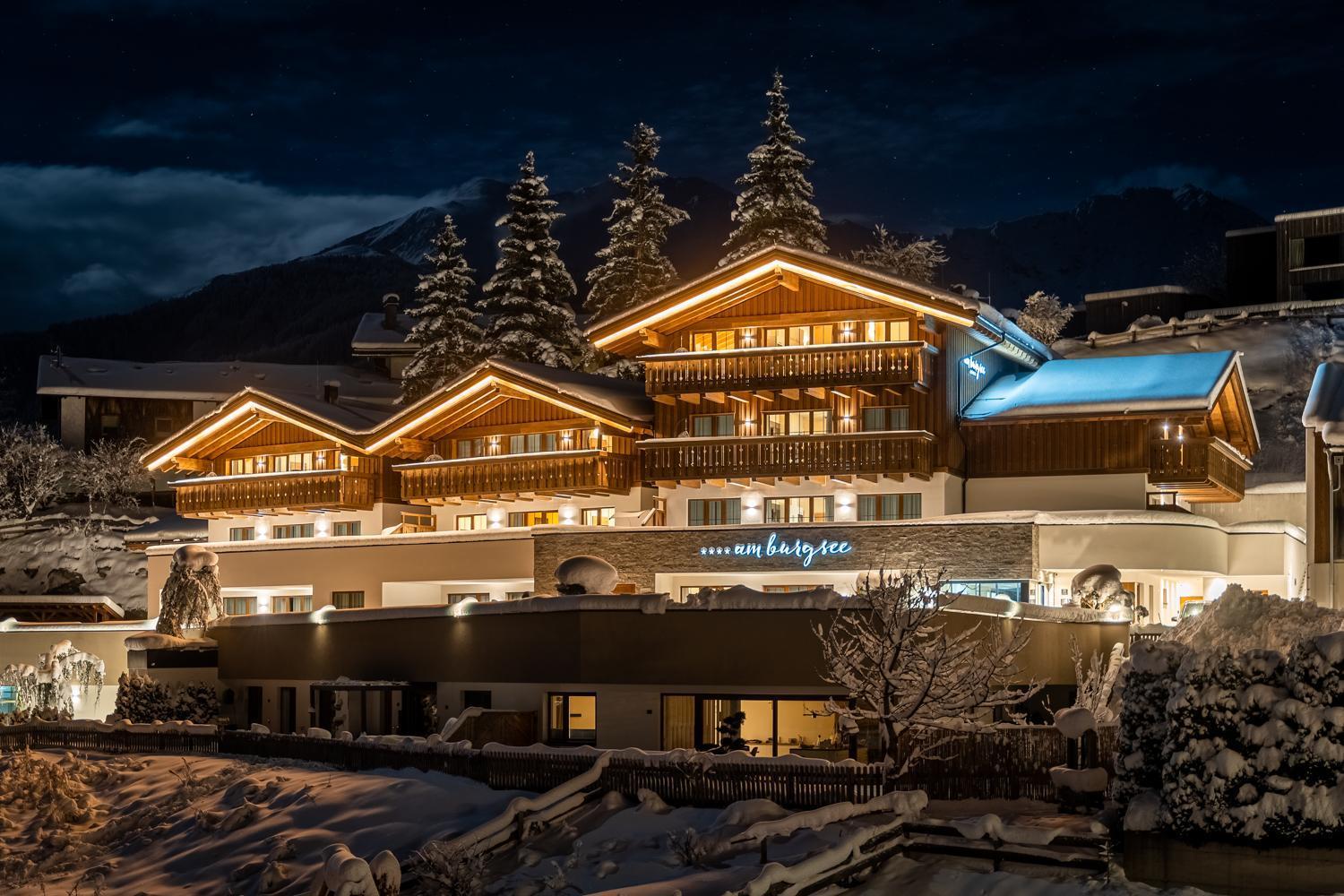 Alpin Chalet Am Burgsee Ladis Exterior photo